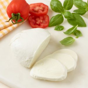 Cultures for pasta filata type cheeses